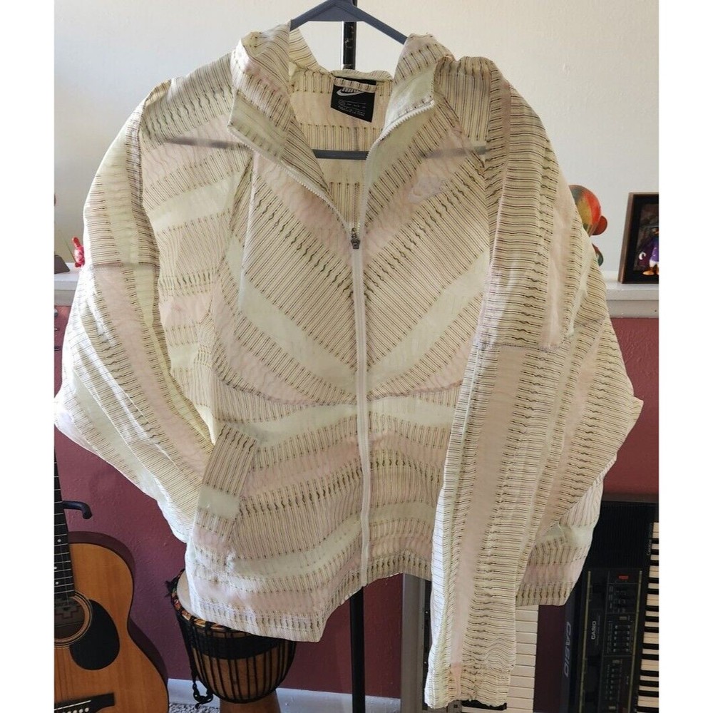 Nike Windrunner Jacket Oversized Women's XS Green Pink Recycled Earth Day Zip